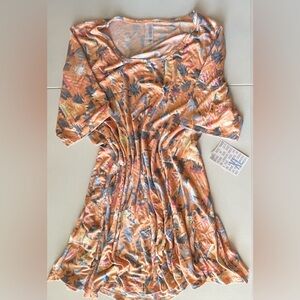 Lularoe Perfect Tee - Size XL